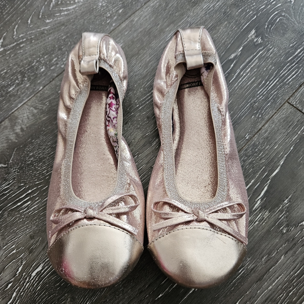 Wonder Nation kids shoes